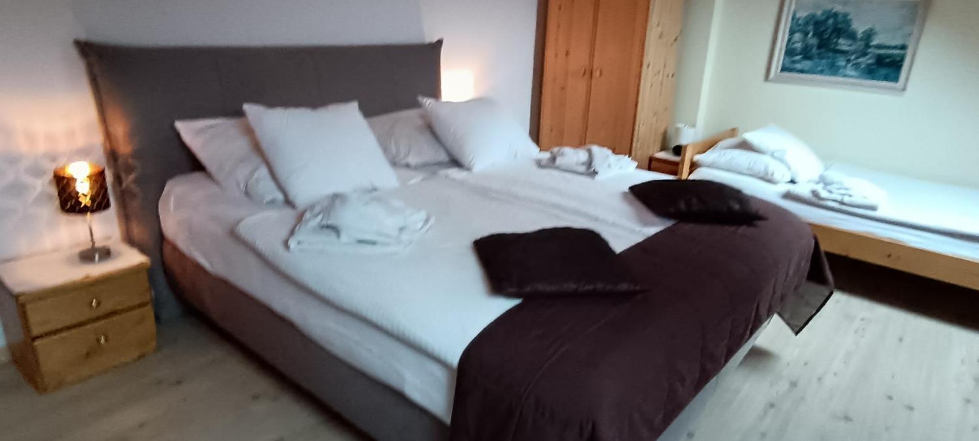 Apartments & Rooms Florjana بليد المظهر الخارجي الصورة