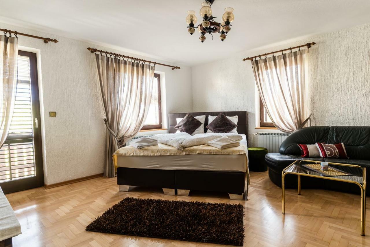 Apartments & Rooms Florjana بليد المظهر الخارجي الصورة